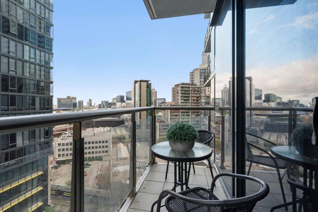 Apartment Amaya-modern Southbank Living-close To Crown & Yarra River Melbourne