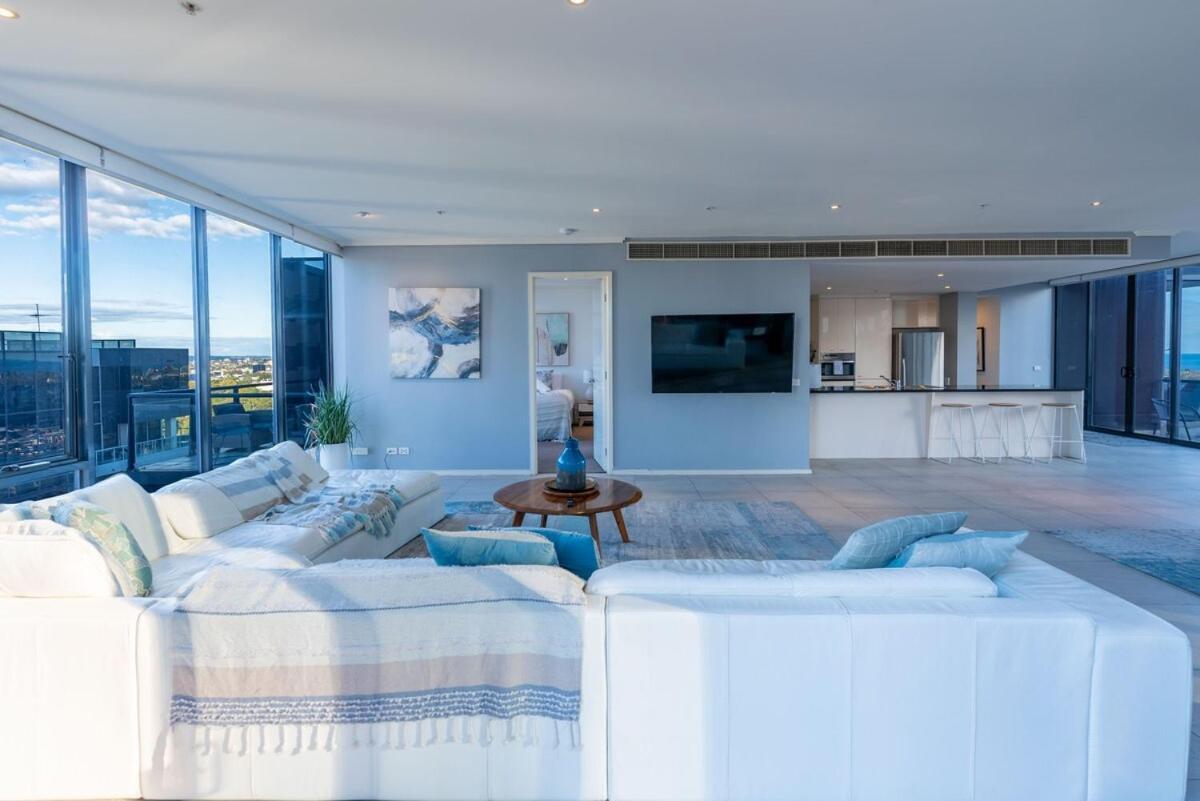 Perfect 4 Bedroom Penthouse Close To Casino Apartment Melbourne