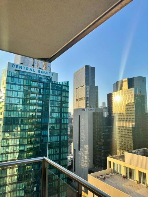 Mc298-contemporary 2br&2 Bath Apt With Free Parking! Melbourne