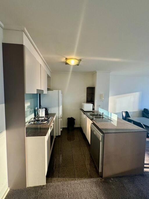 Mc298-contemporary 2br&2 Bath Apt With Free Parking! Melbourne