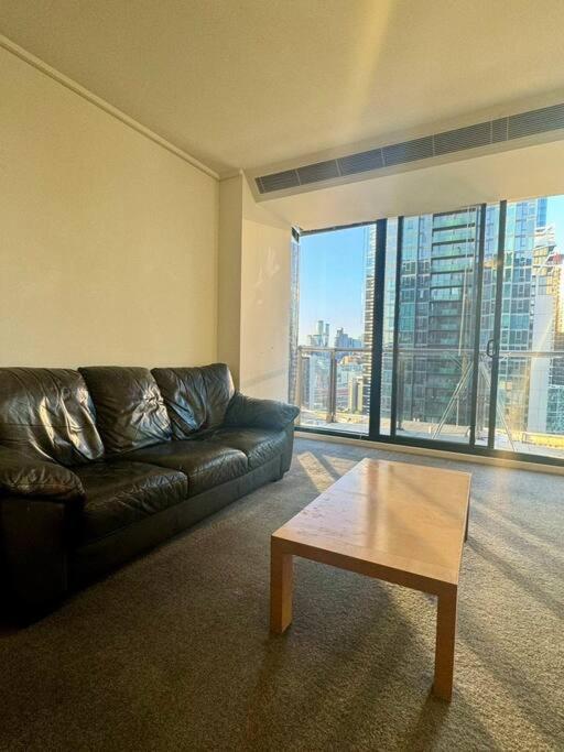 Mc298-contemporary 2br&2 Bath Apt With Free Parking! Apartment Melbourne