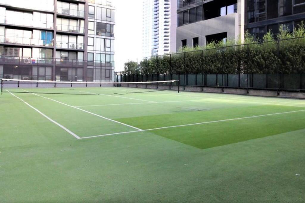 Apartment Mc298-contemporary 2br&2 Bath Apt With Free Parking!