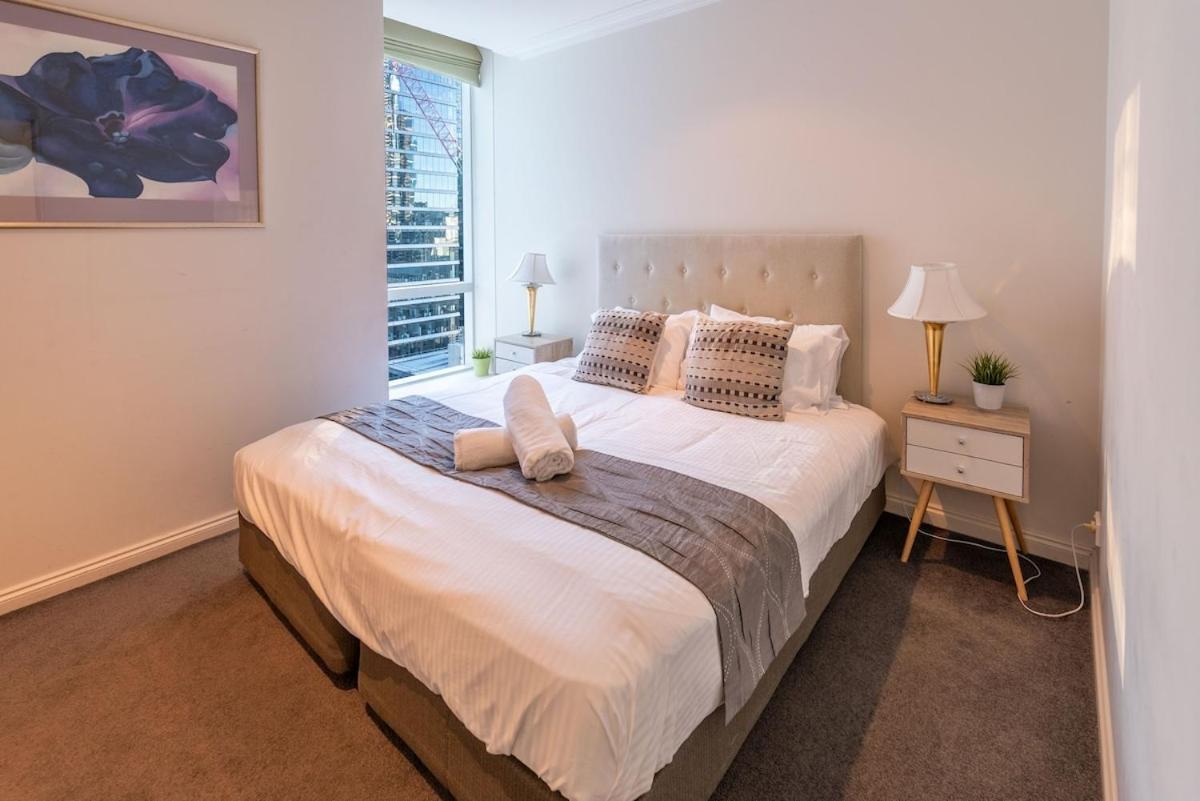 Penthouse 3 Bdrm Amazing Views Opposite Casino Apartment