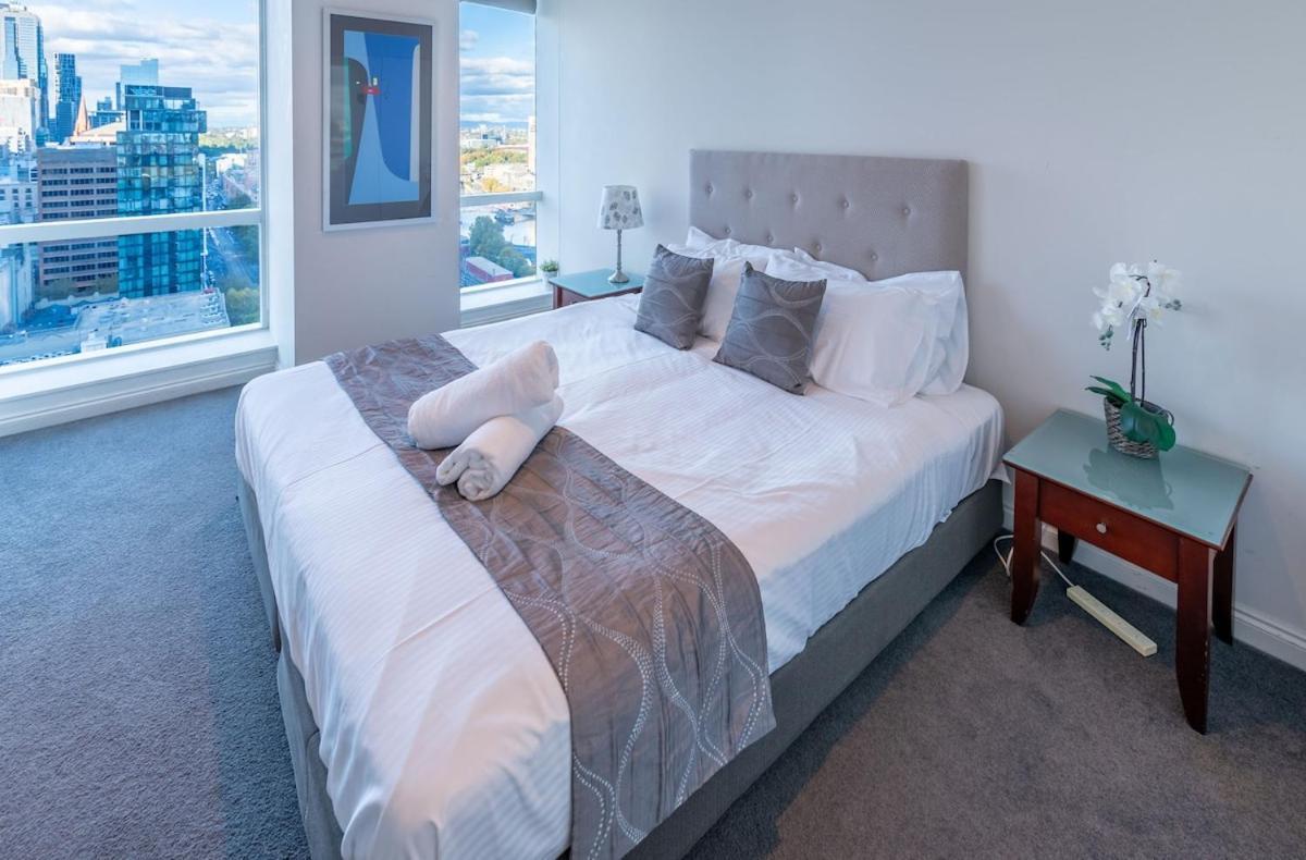 Penthouse 3 Bdrm Amazing Views Opposite Casino *