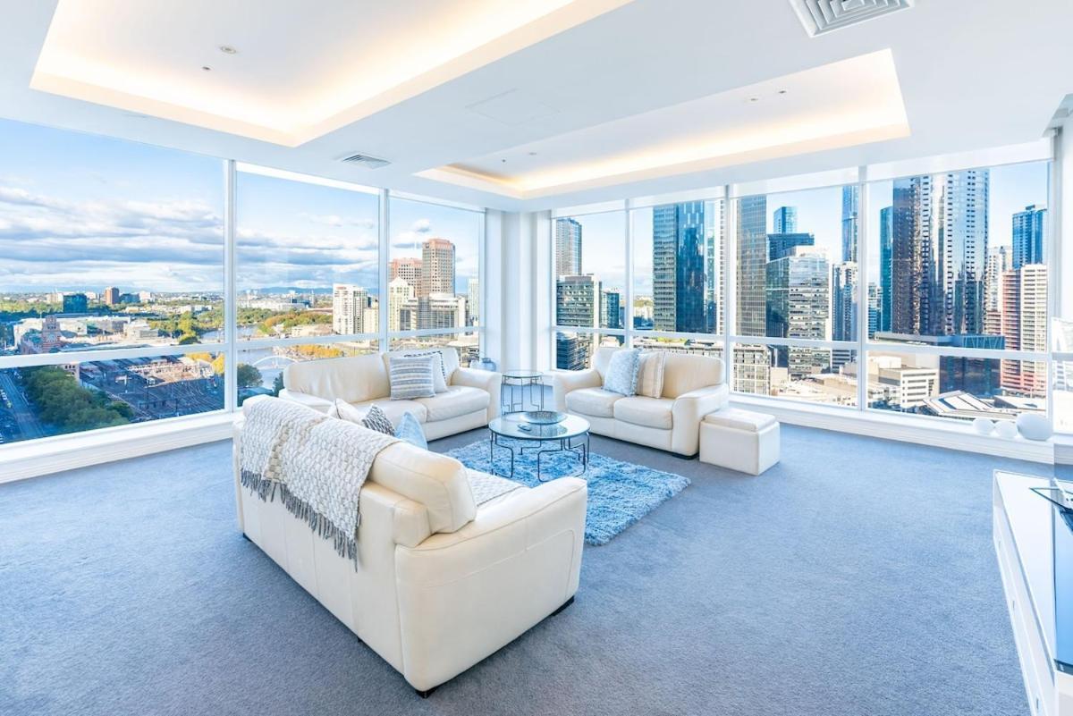 Penthouse 3 Bdrm Amazing Views Opposite Casino Apartment