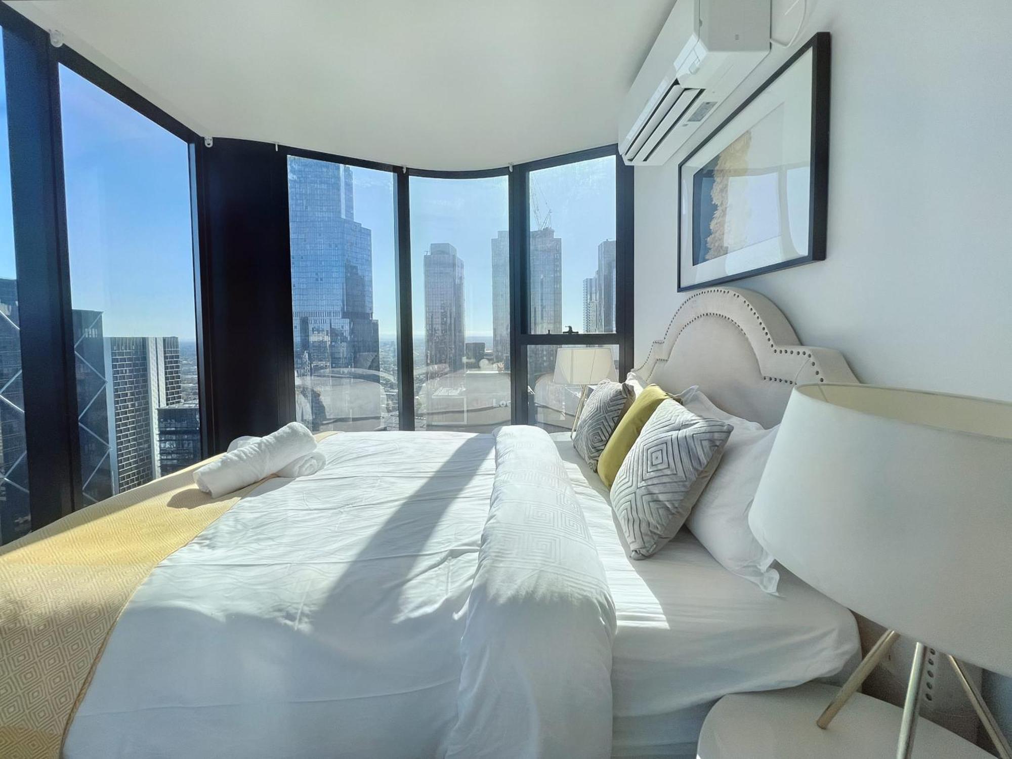 Beautiful 4b3b Cbd Free Wifi Melbourne