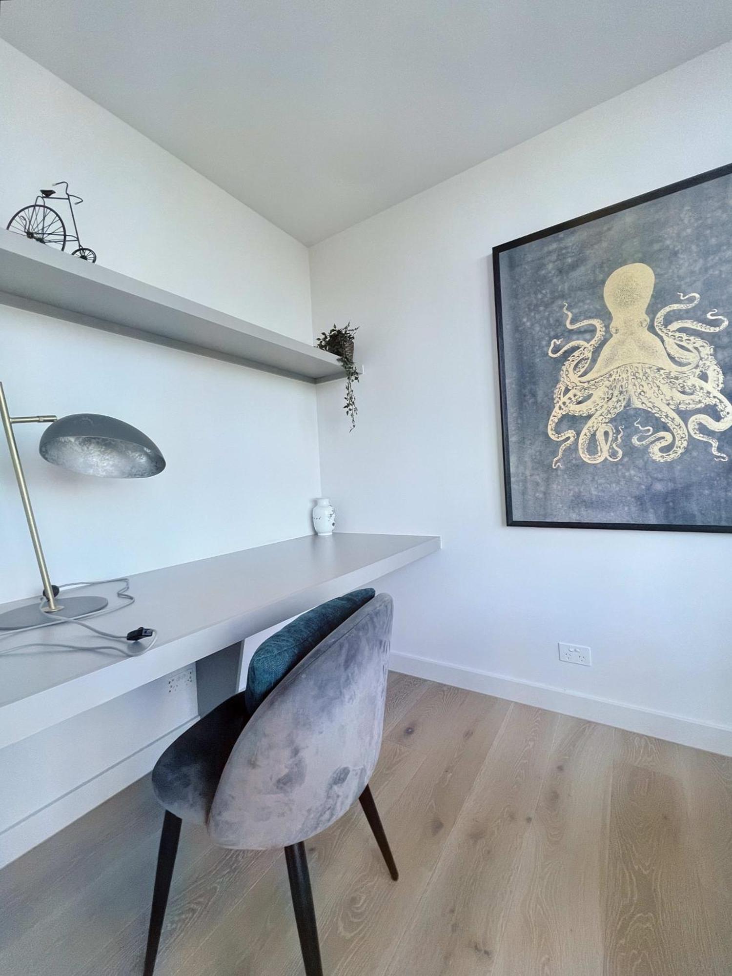Beautiful 4b3b Cbd Free Wifi Apartment *
