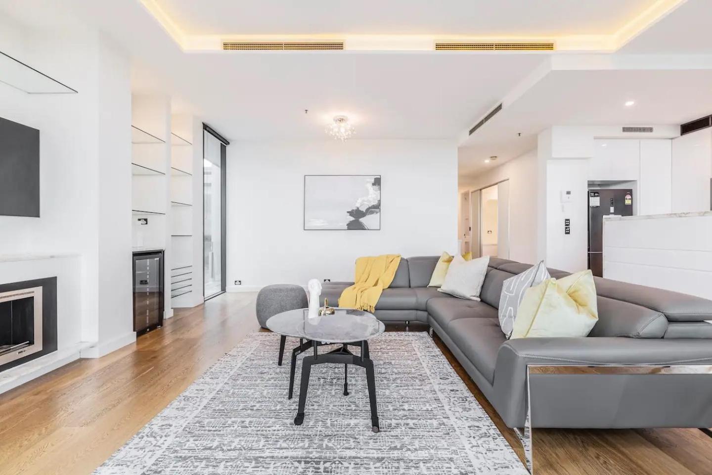Apartment Opulent & Spacious Overlooking Park *