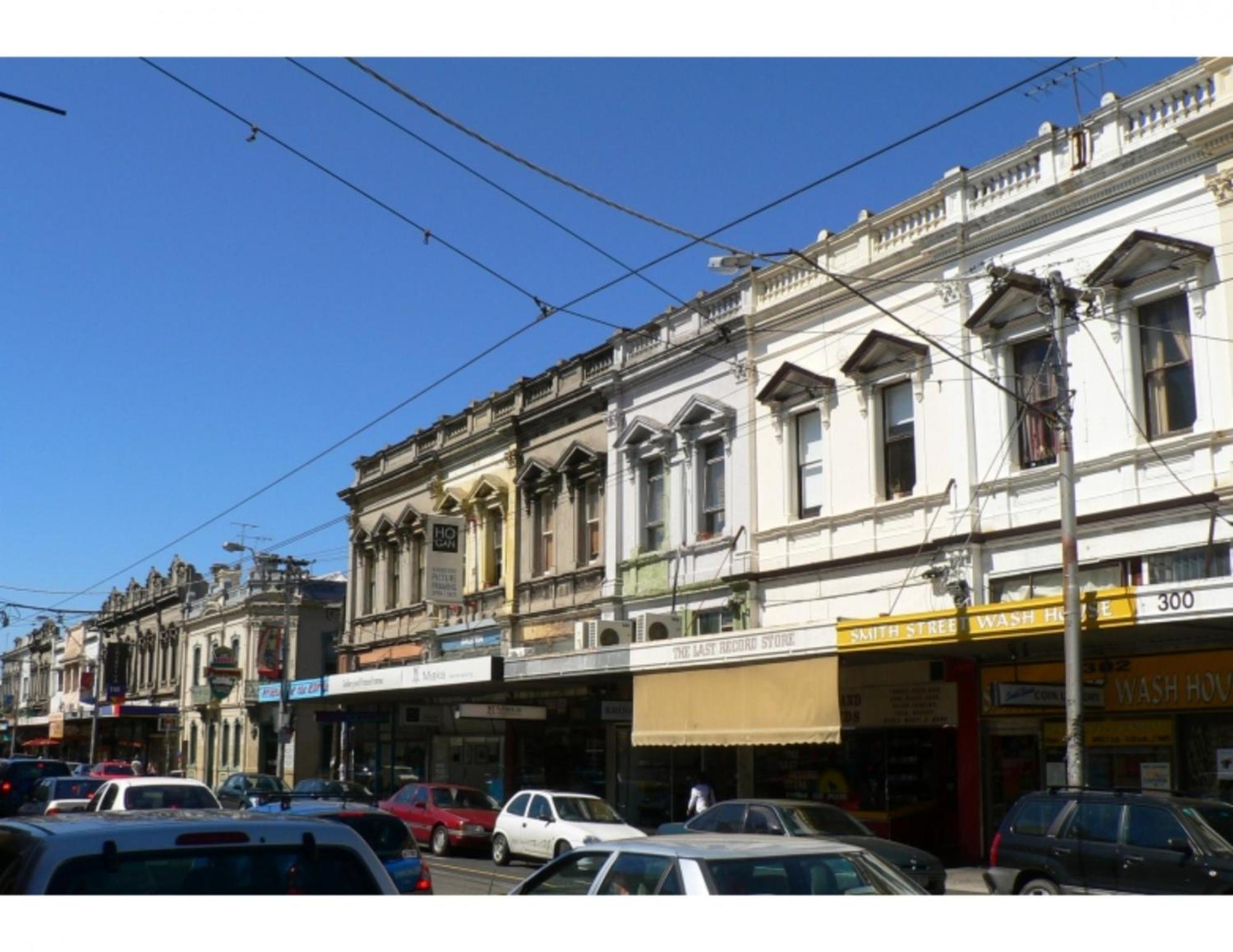 Modern 2 Bed In Trendy Collingwood Apartment
