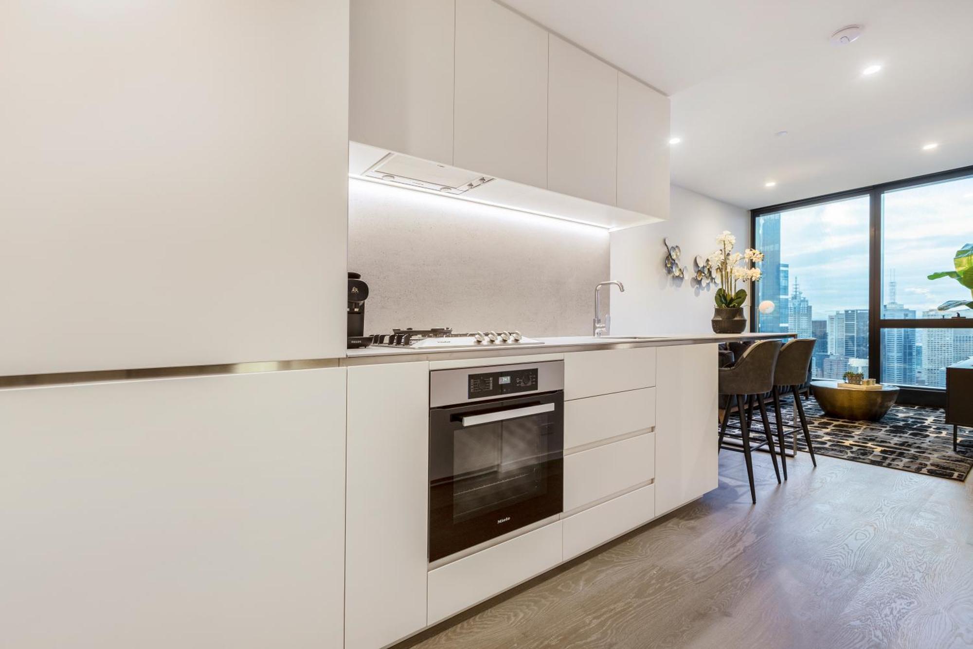 Apartment Ritzy In Iconic Australia 108 With Views Melbourne