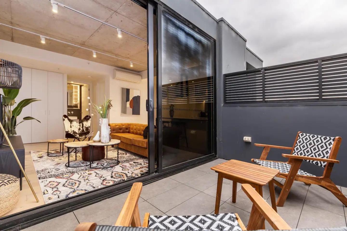 Apartment Bohemian Oasis Heart Of Prahran Near Greville St Melbourne