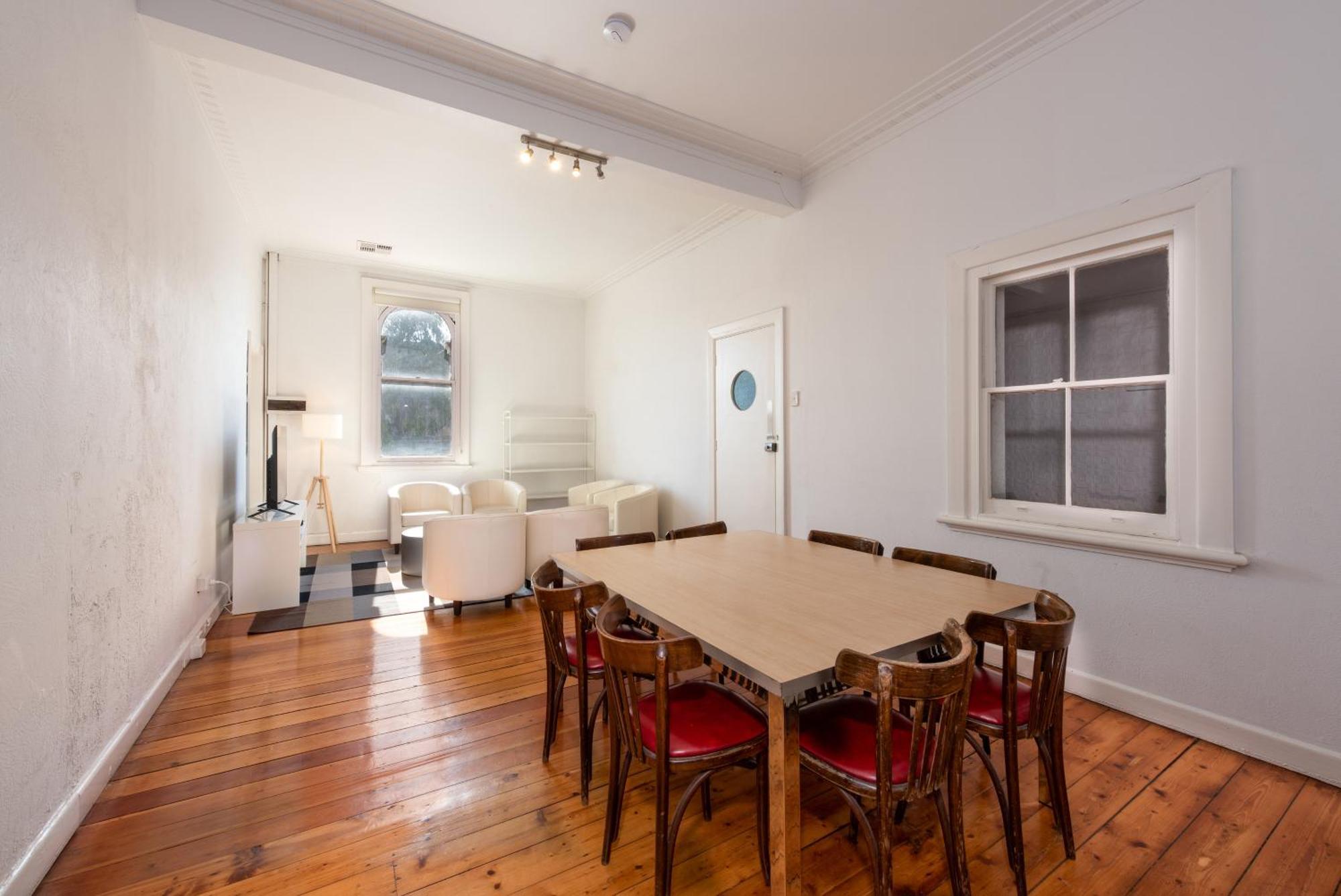 Inn Private Unit In Heritage Building In Fitzroy North