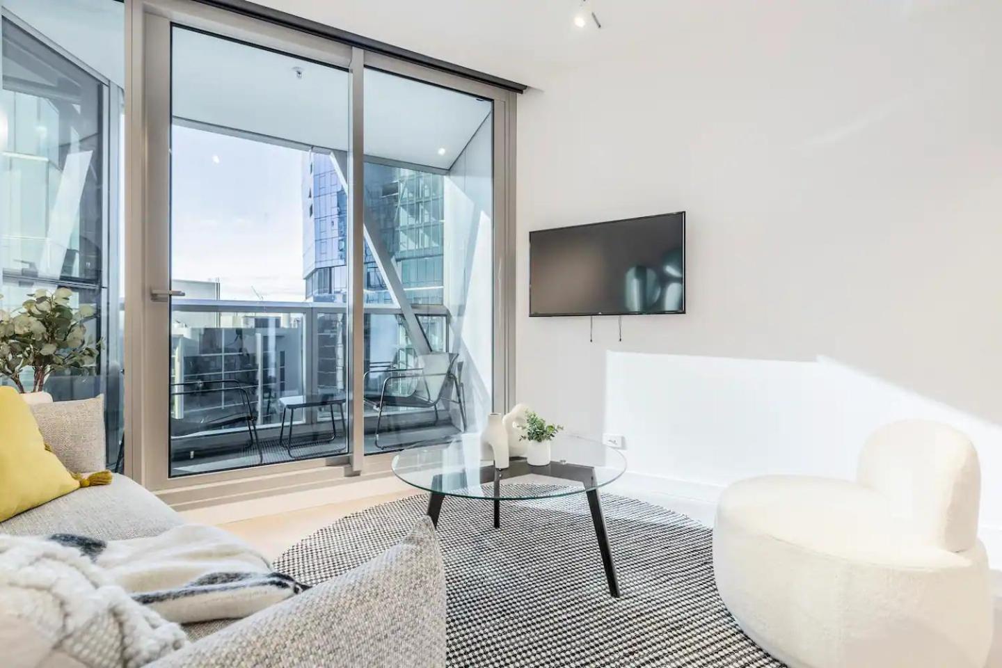 West Side Trendy Cbd Livingworkshoprestplay *
