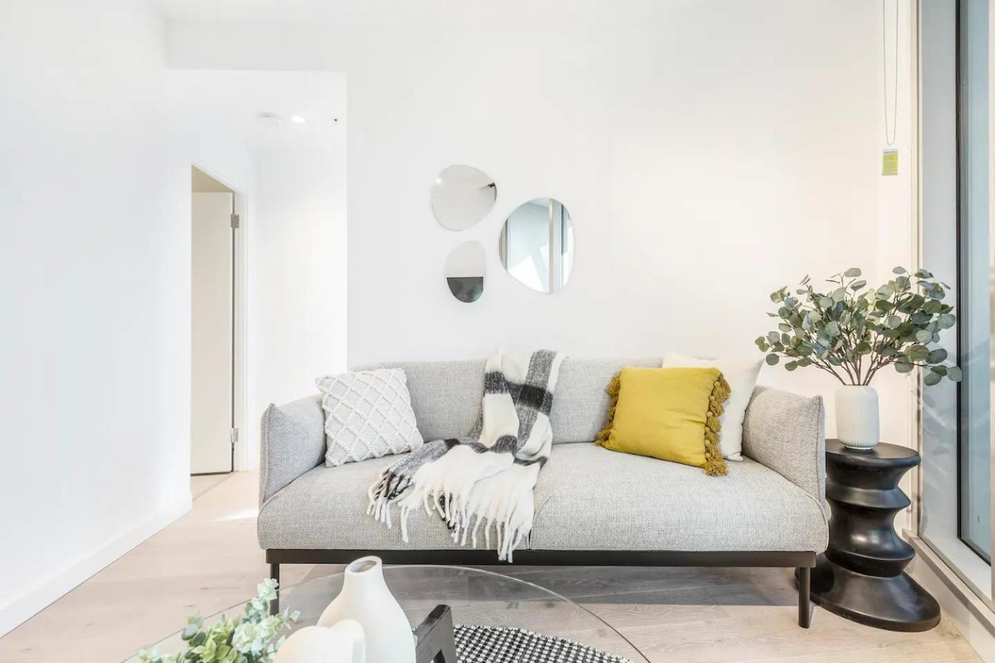 West Side Trendy Cbd Livingworkshoprestplay Apartment *
