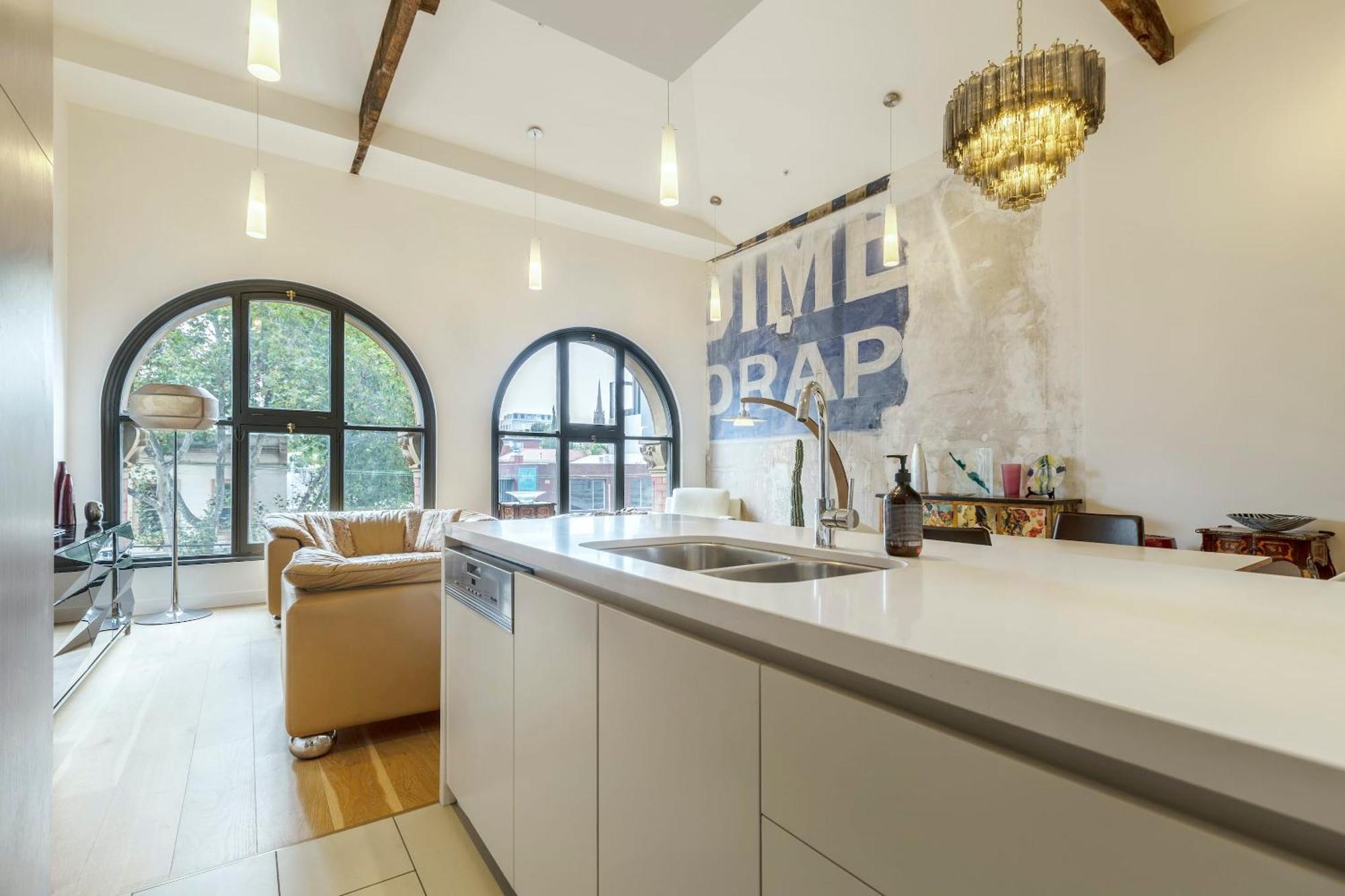 Milan Meets New York In Vibrant Richmond Precinct Apartment *