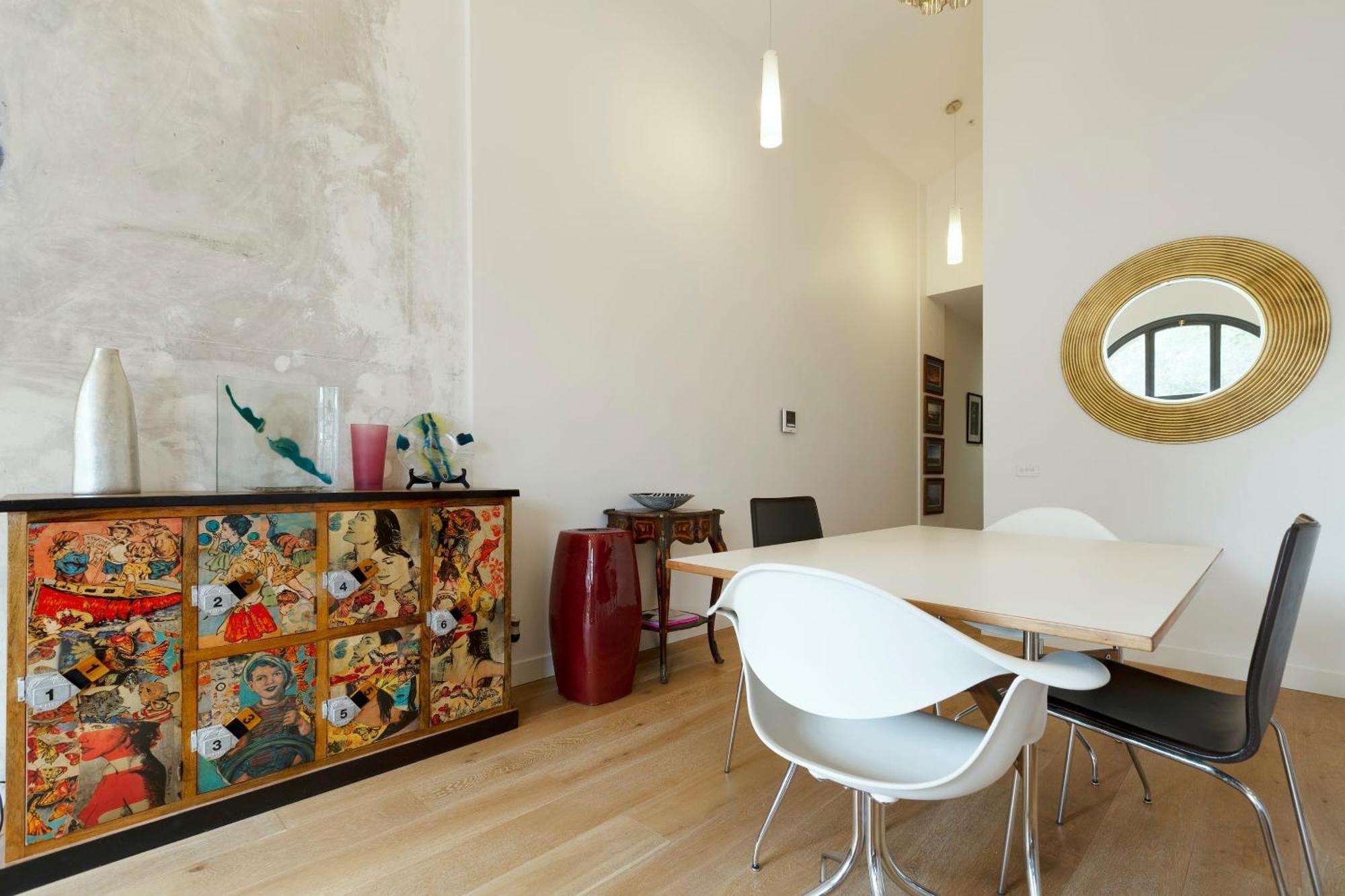 Apartment Milan Meets New York In Vibrant Richmond Precinct Melbourne