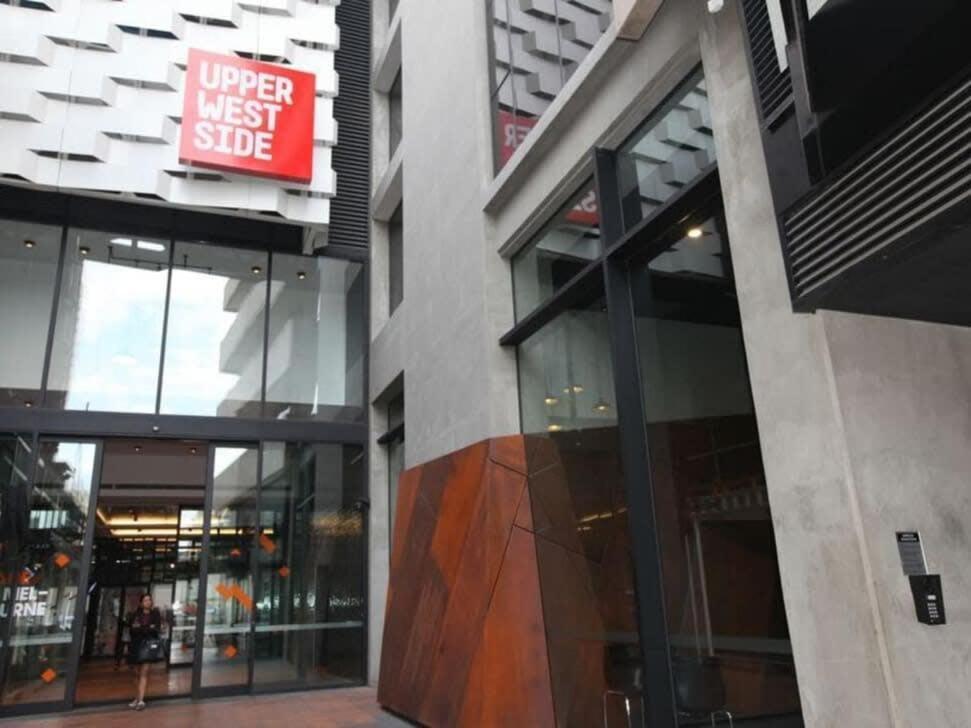Apartment A Chic 2br Apt With A Pool & Gym, Southern Cross