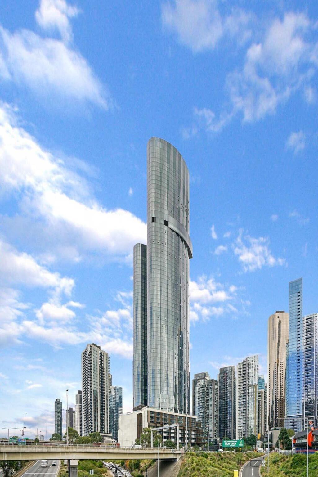 Top-tier 2 Bdrm View Southbank 47th Floor Melbourne