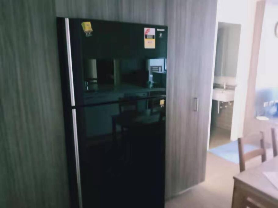 L39 1min To Southerncross,free Gym, Pool, Sunna,tram ,sauna Melbourne
