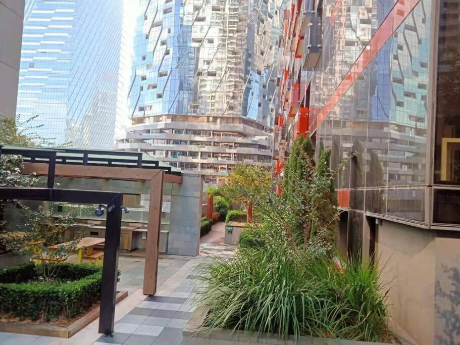 Apartment L39 1min To Southerncross,free Gym, Pool, Sunna,tram ,sauna