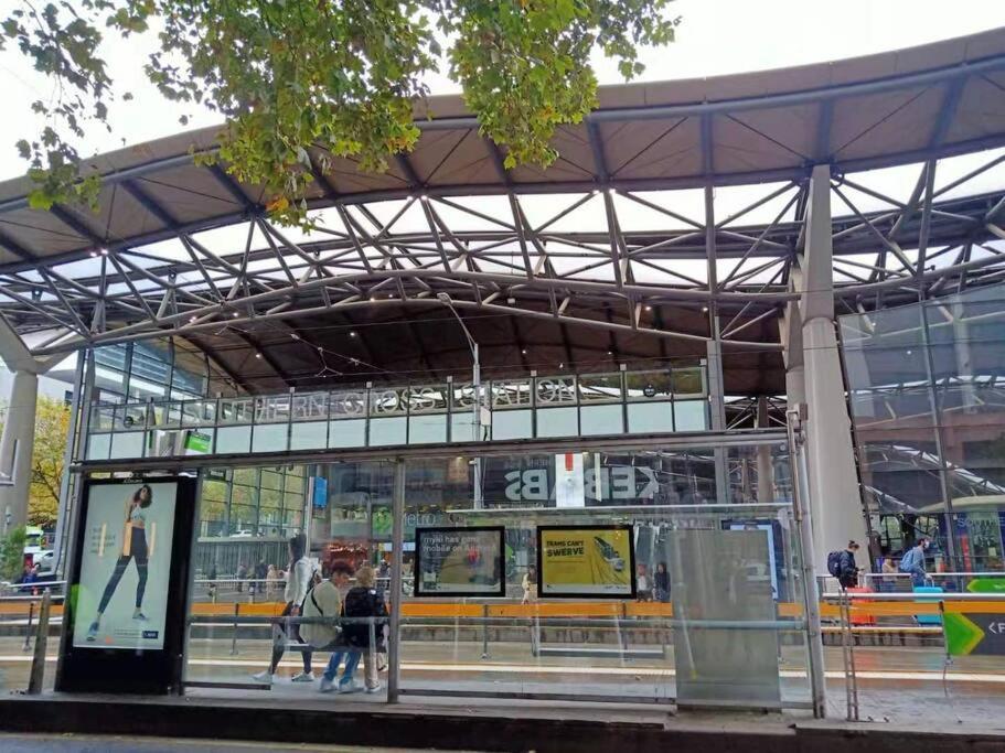 L39 1min To Southerncross,free Gym, Pool, Sunna,tram ,sauna Apartment Melbourne