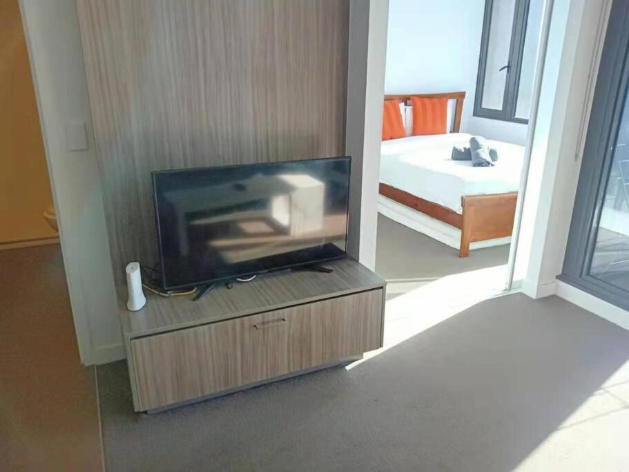Apartment L39 1min To Southerncross,free Gym, Pool, Sunna,tram ,sauna