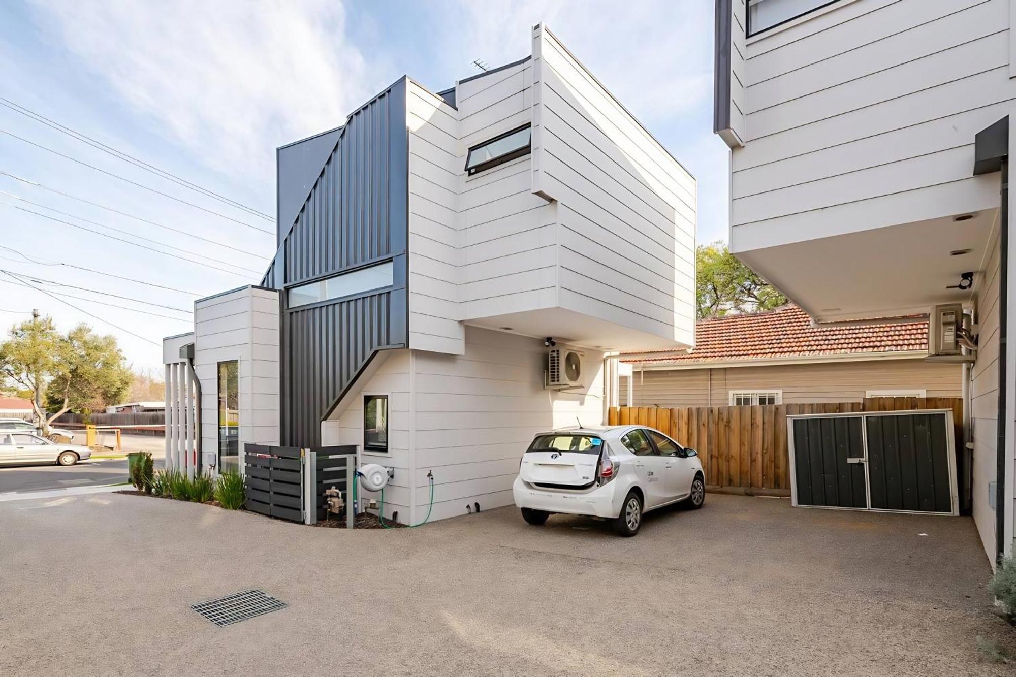 Holiday home Stunning, Modern, Two-story Detached Townhouse