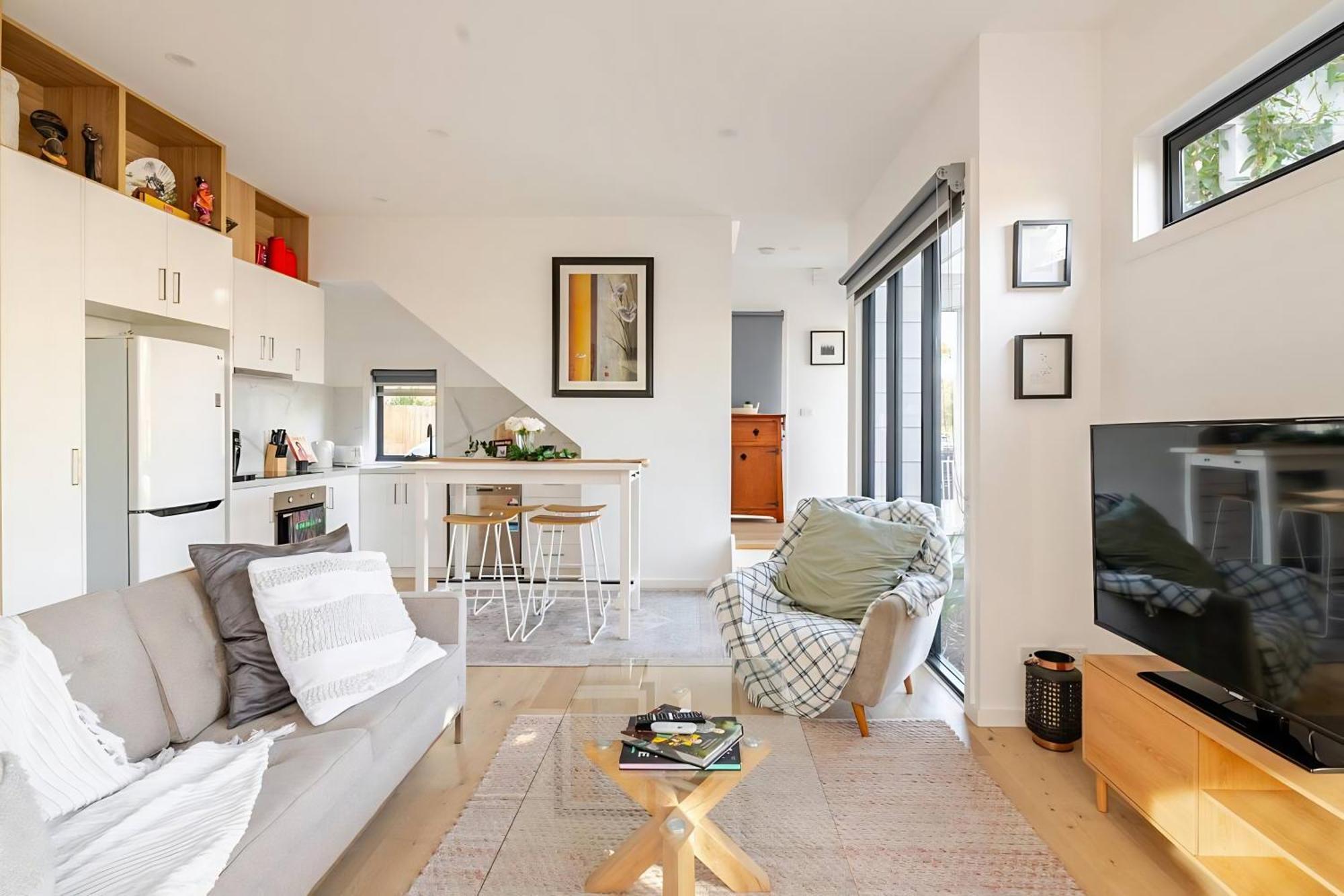 Holiday home Stunning, Modern, Two-story Detached Townhouse *
