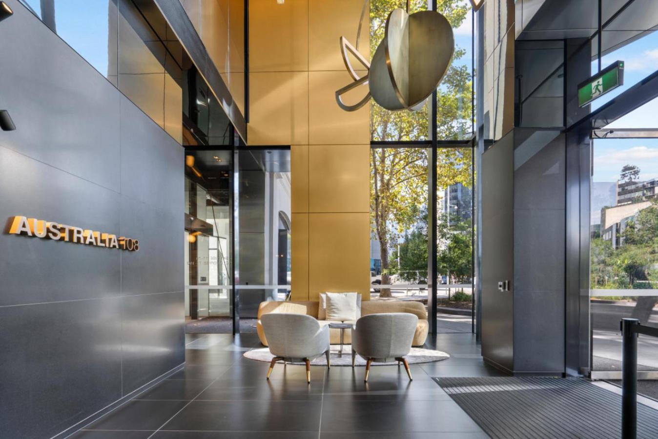 Level 38 - Australia 108 Building Southbank - Sleeps 4 *