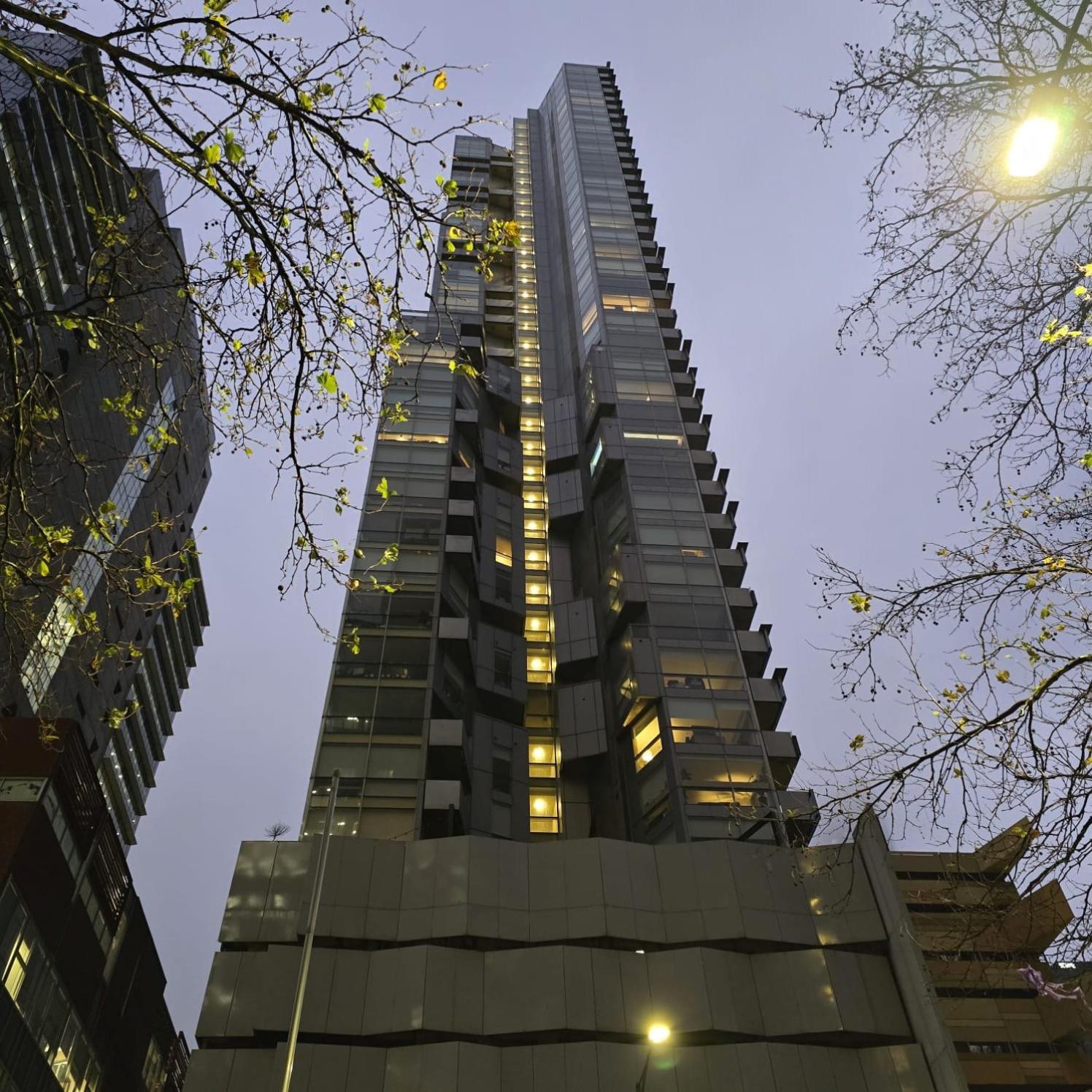 Apartment Prestige Dwellings Qv1