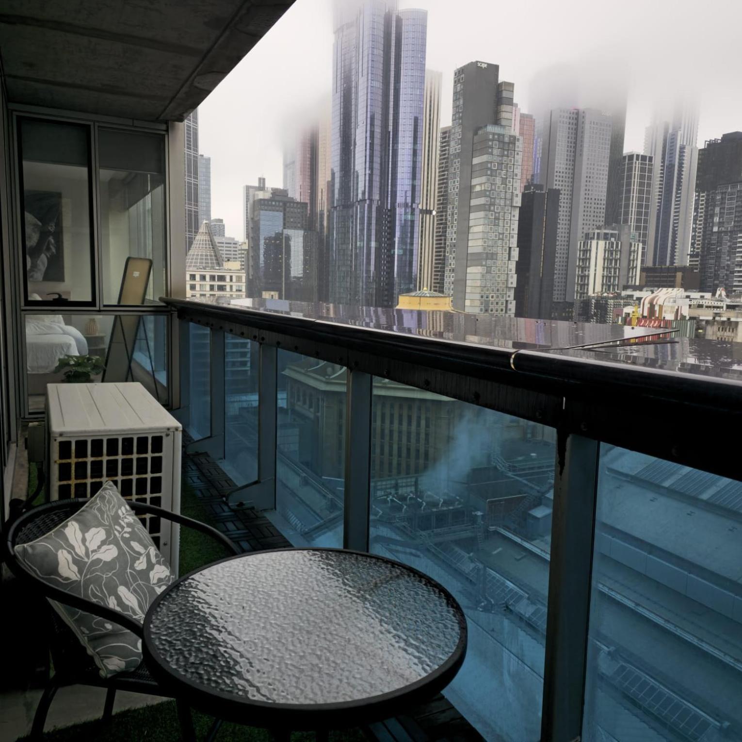 Apartment Prestige Dwellings Qv1
