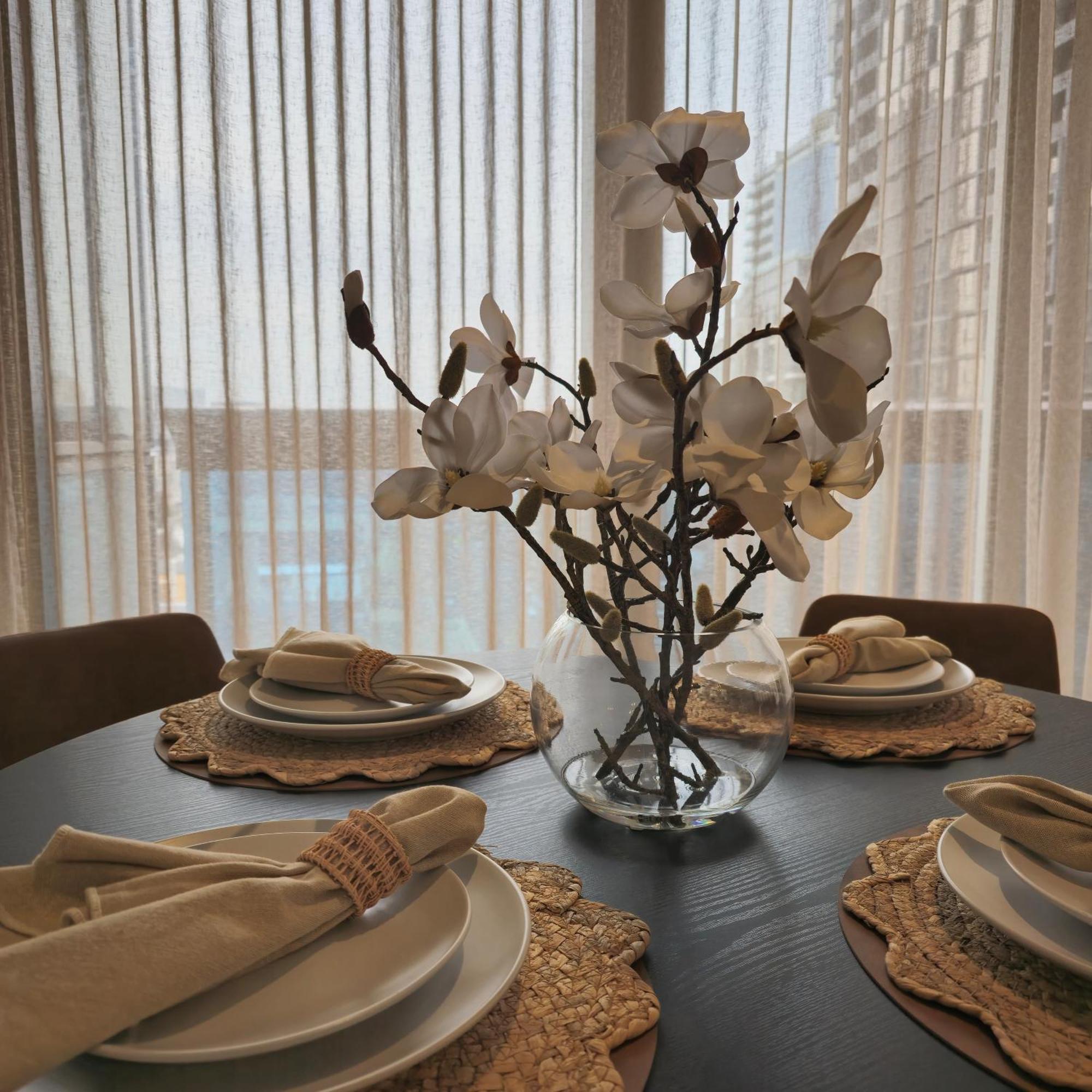 Apartment Prestige Dwellings Qv1 *