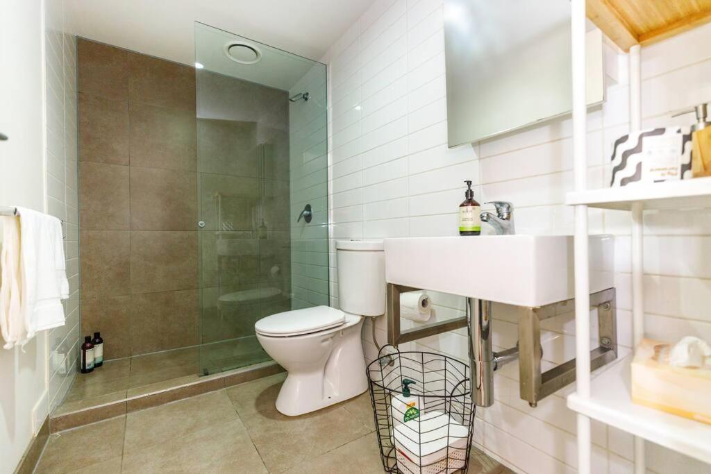 Apartment Bright, Chic, Stylish Beachside - Free Parking For Small Car Melbourne