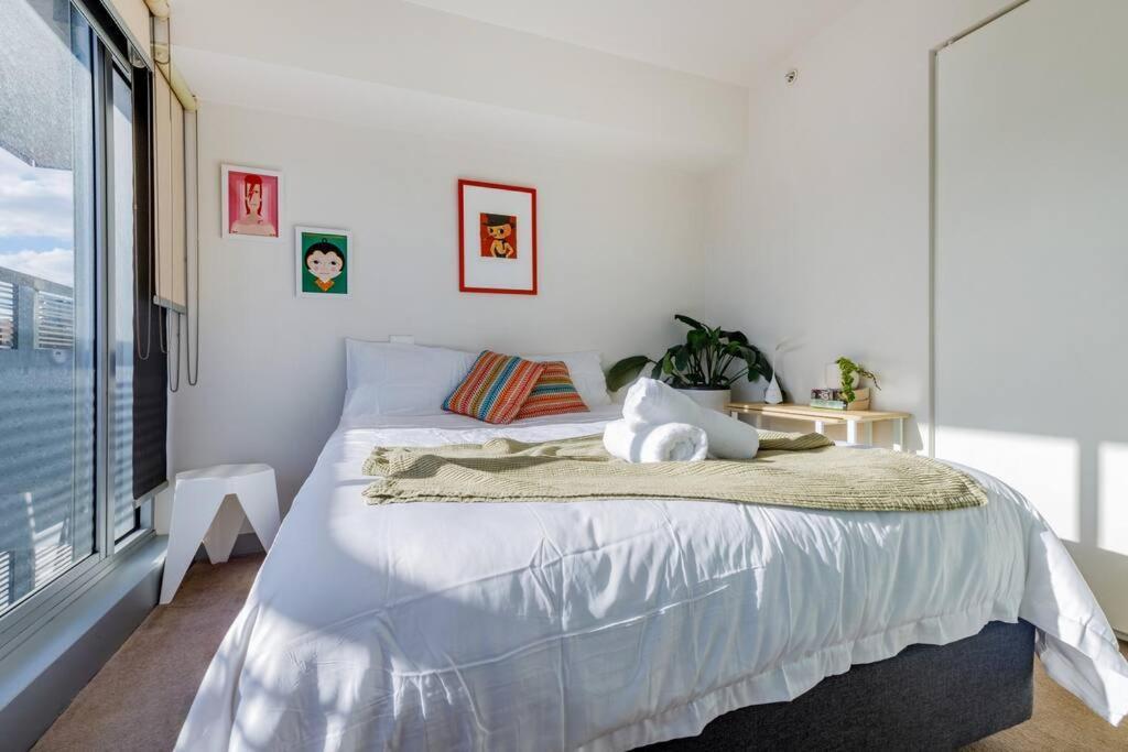 Apartment Bright, Chic, Stylish Beachside - Free Parking For Small Car