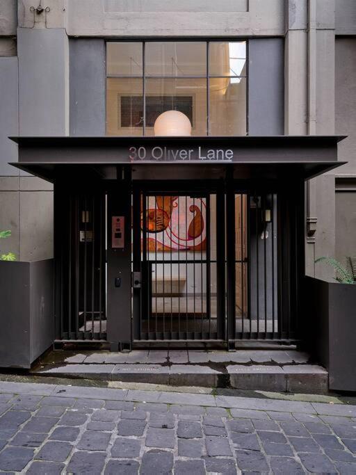 Laneway Oasis Apartment *