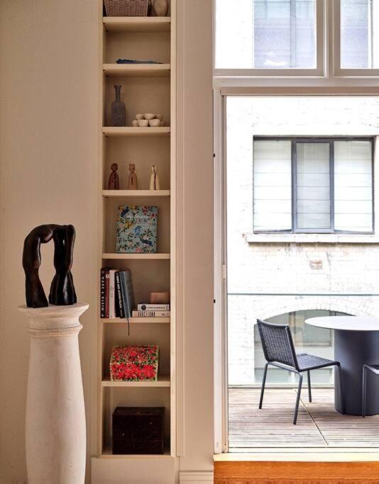 Laneway Oasis Apartment Melbourne