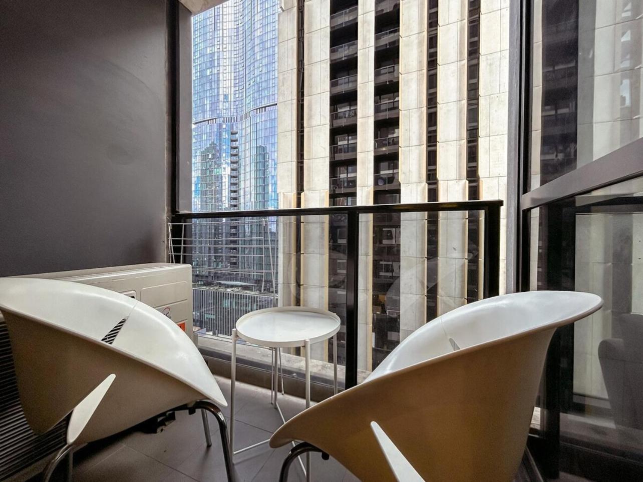Apartment Lovely 2br Balcony Wifi Cbd *