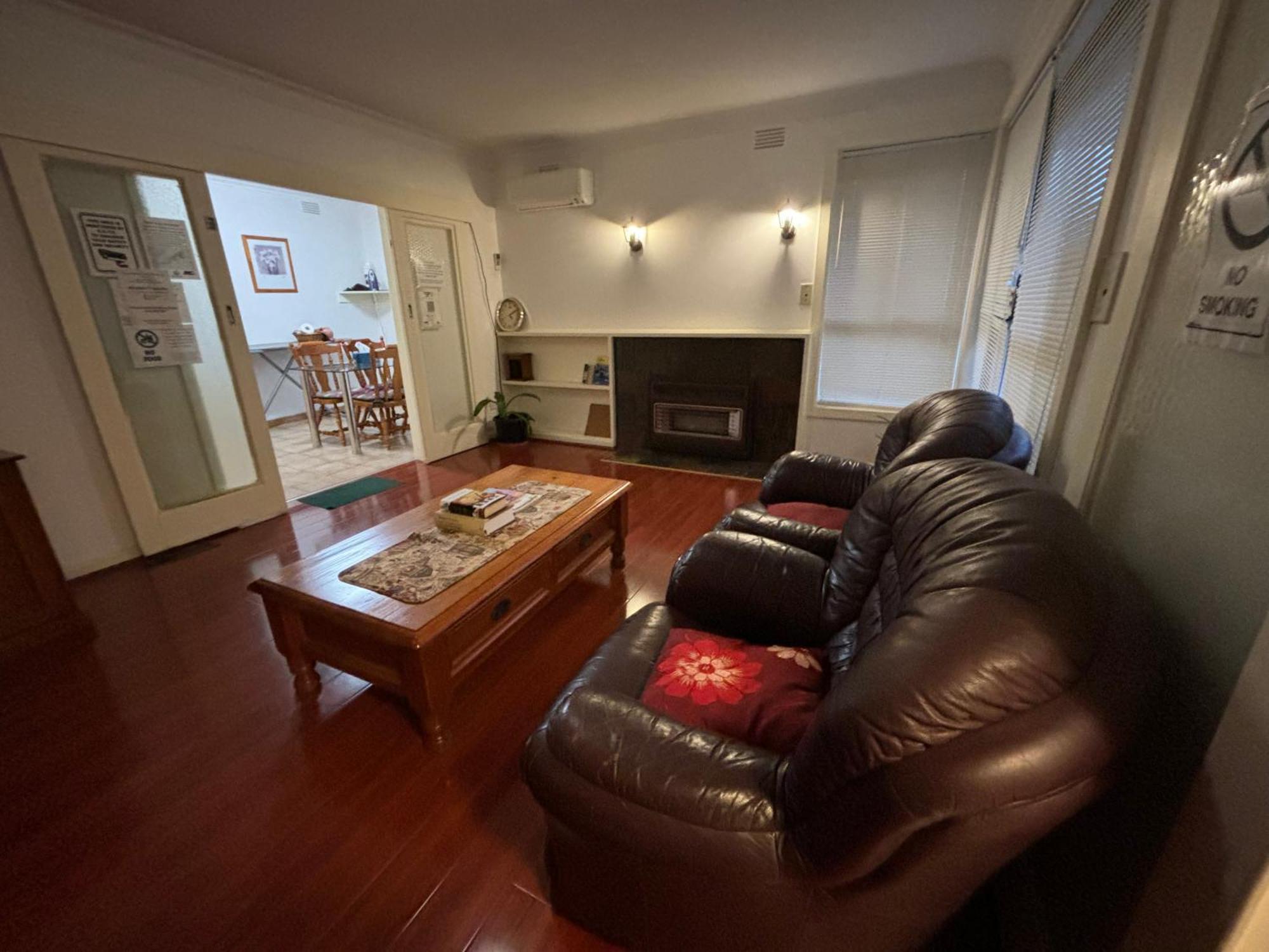 Guest house Sunny House - Airport *