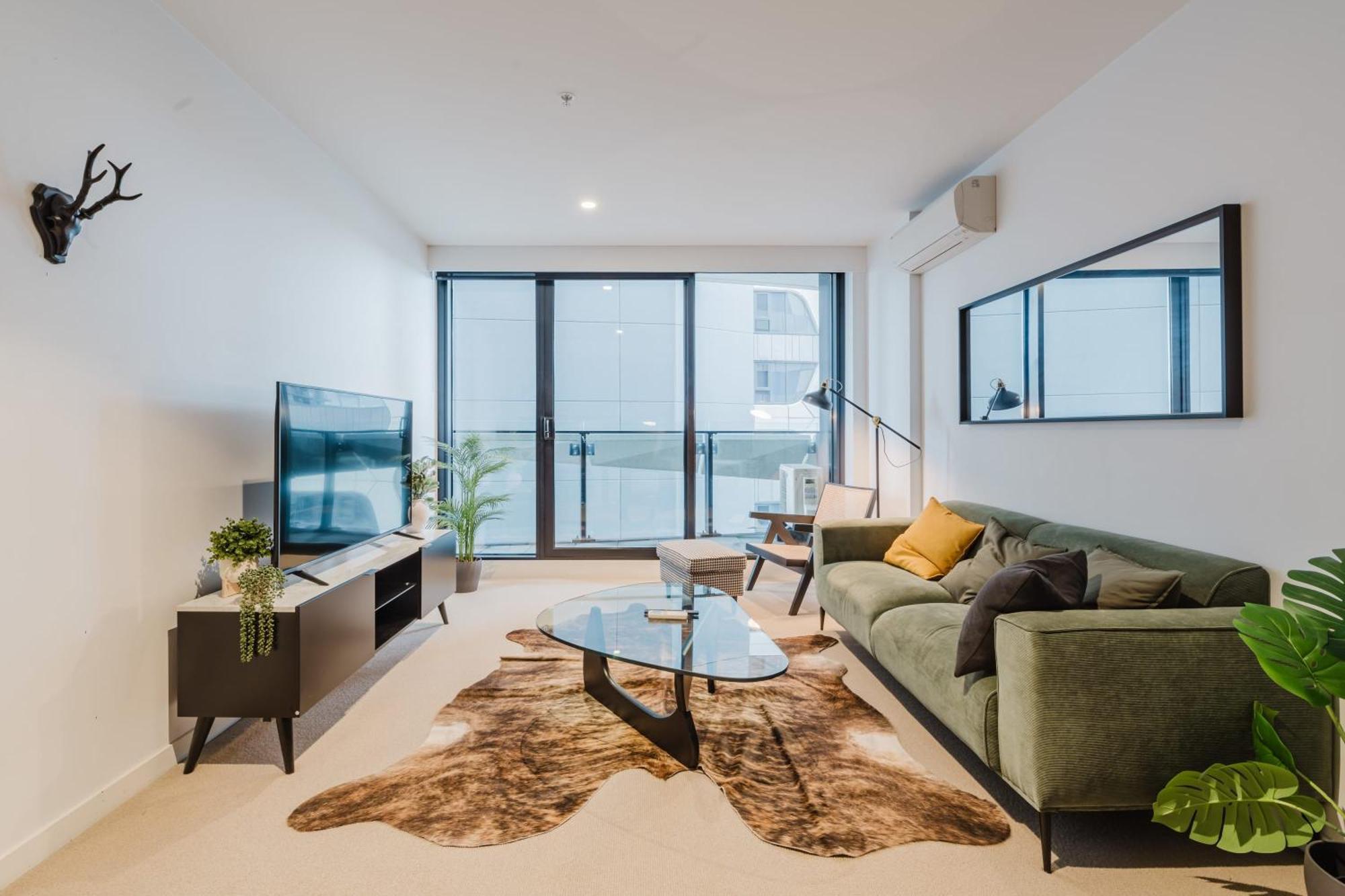 Apartment Chic 1-bed In With Parking Near Cbd Melbourne