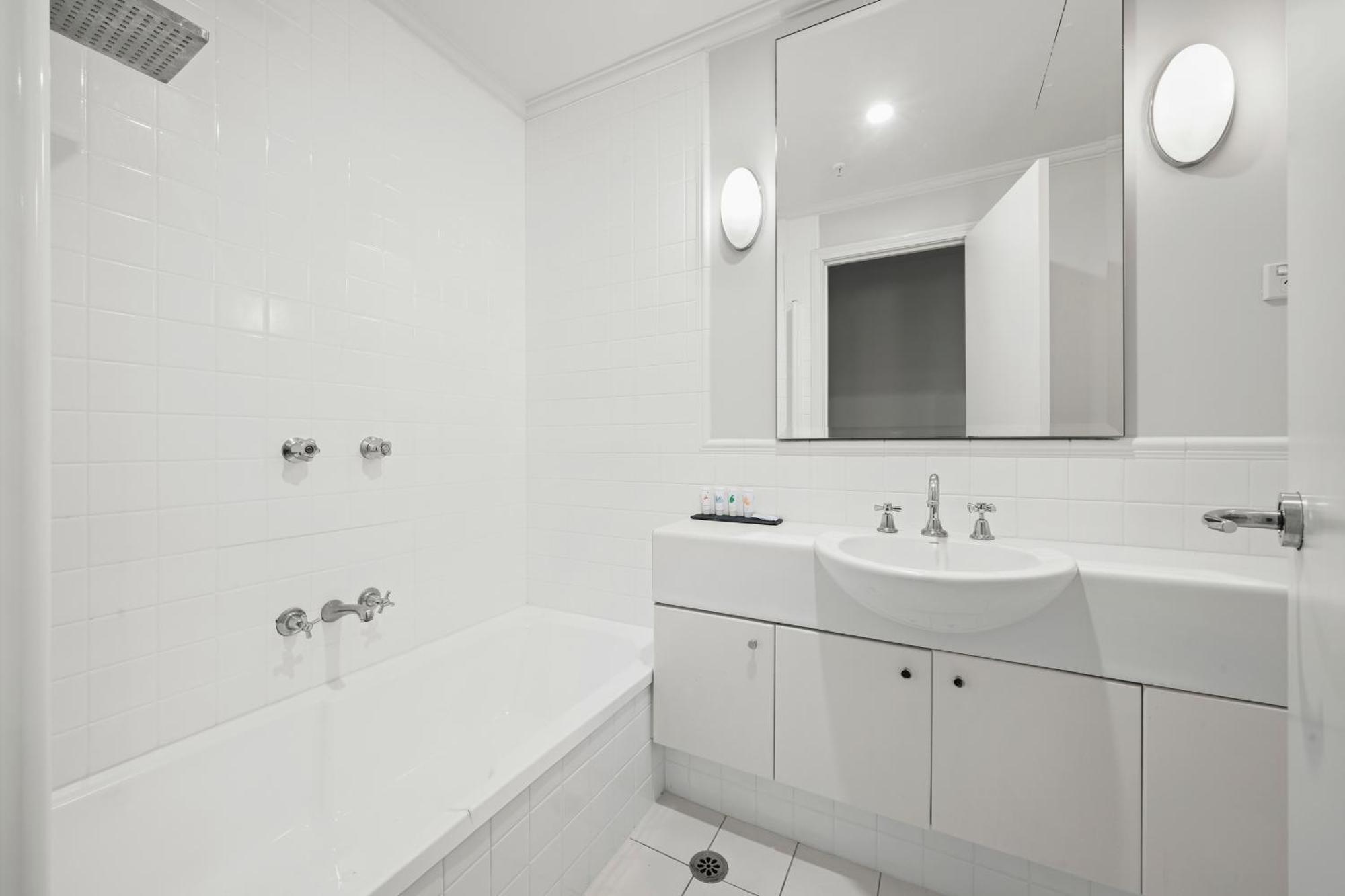 Comfort Hotel 4*