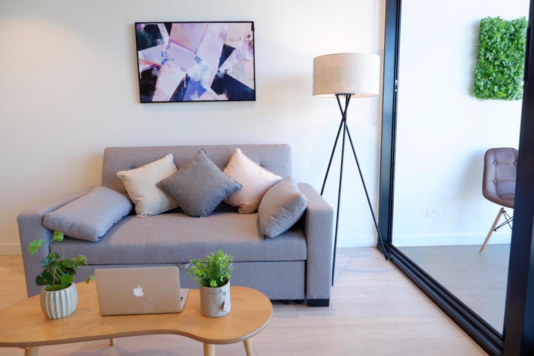 Apartment #3205 Sky High Retreat Luxurious 3-bedroom With Pool, Gym, Spa & Carpark Melbourne