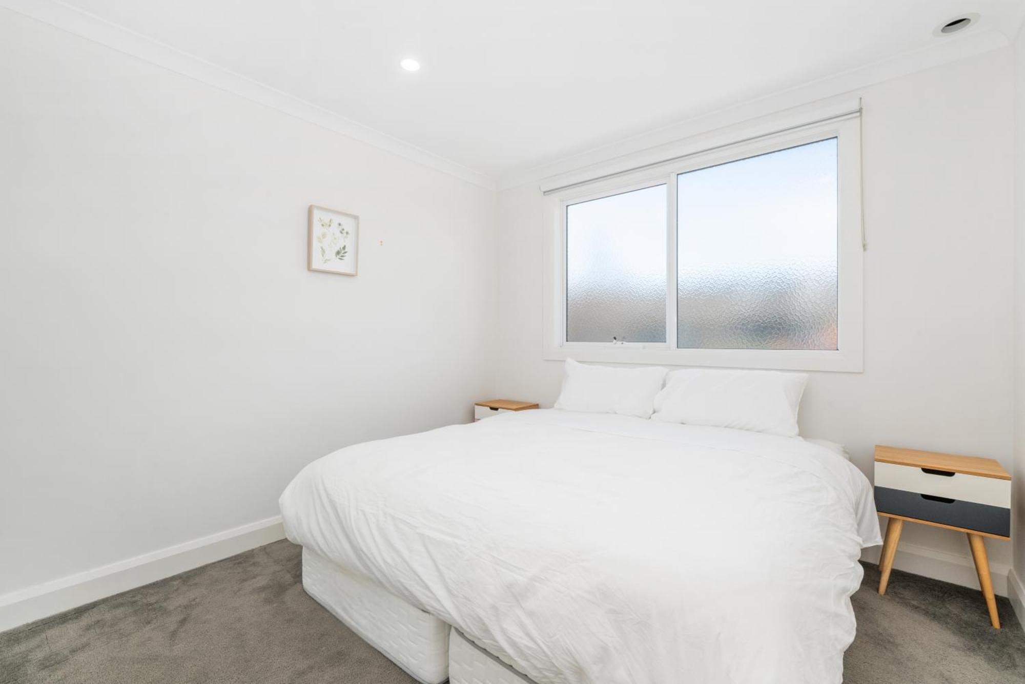 Newsom House - Stylish & Elegant With 4 King Beds Holiday home