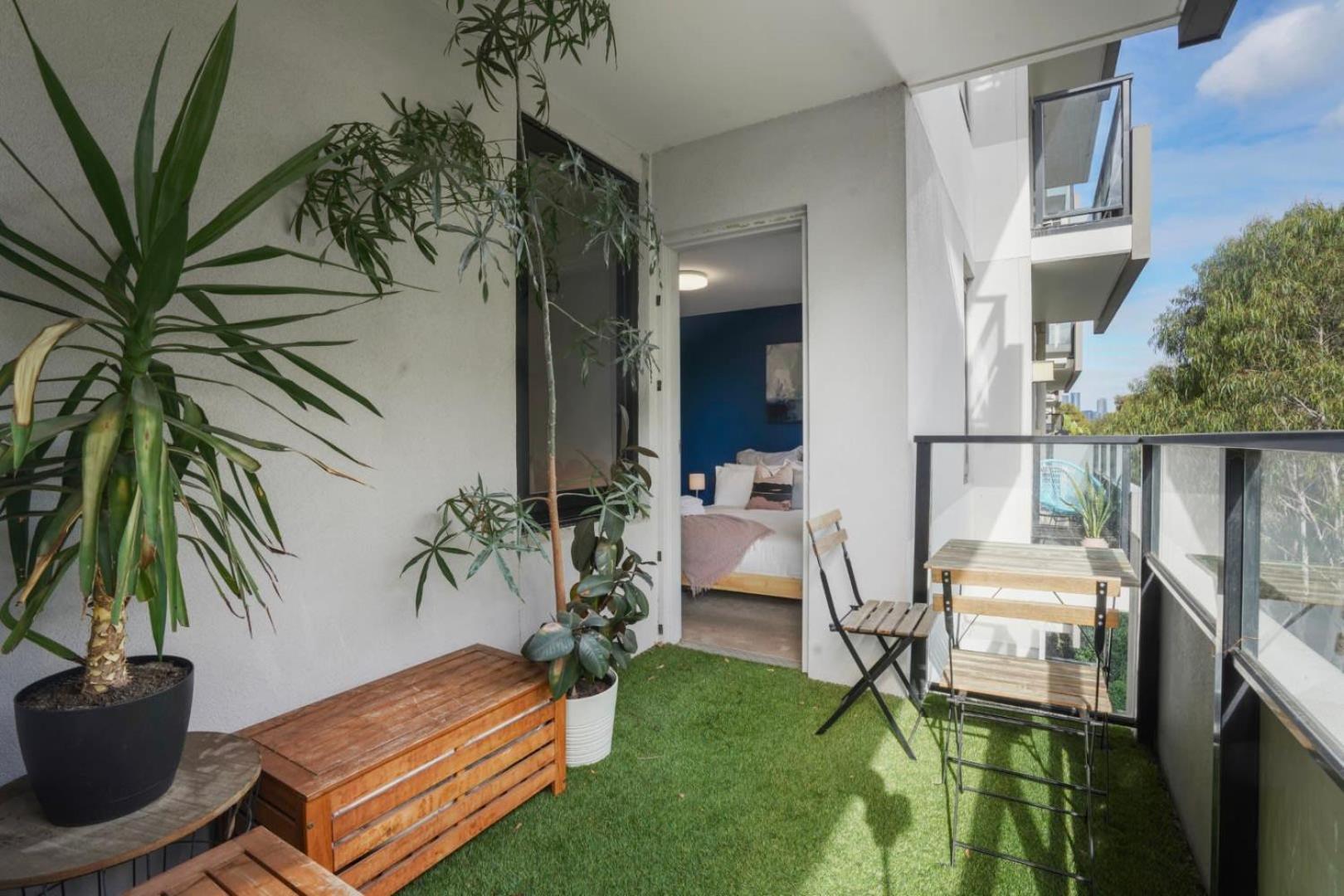 Gorgeous Flat In Brunswick East With Pool, Gym And Rooftop *