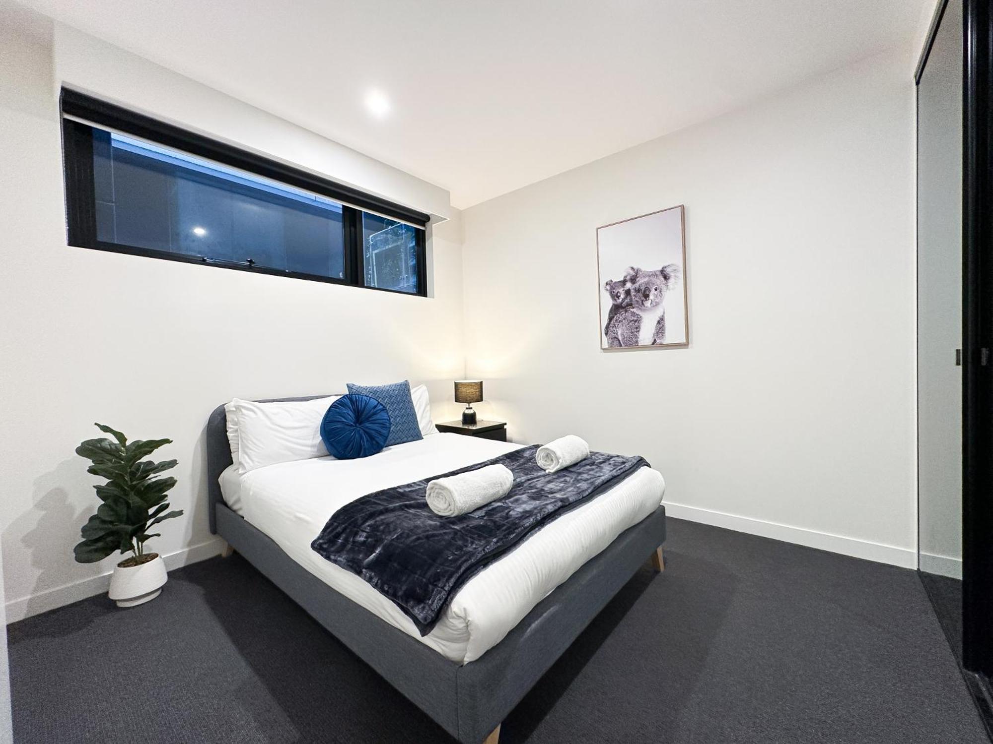 Exhibition Retreat On Chinatown Bourke St Apartment *