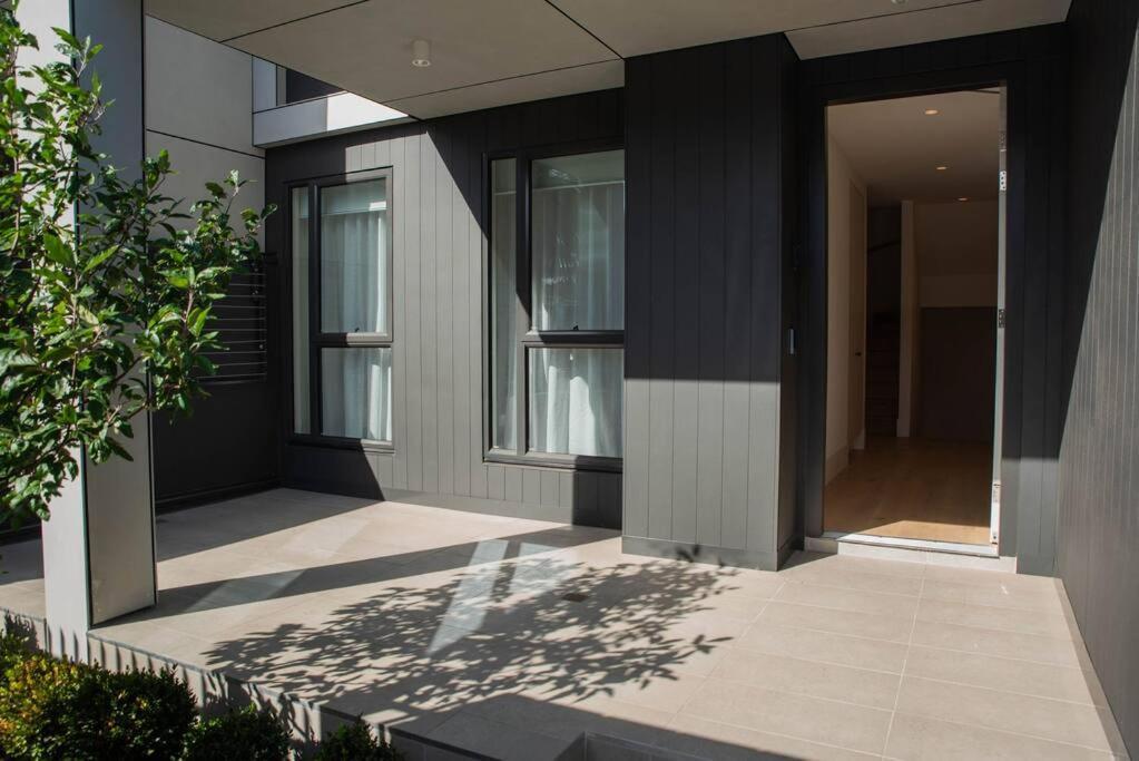 Moonee Valley Terrace Villa