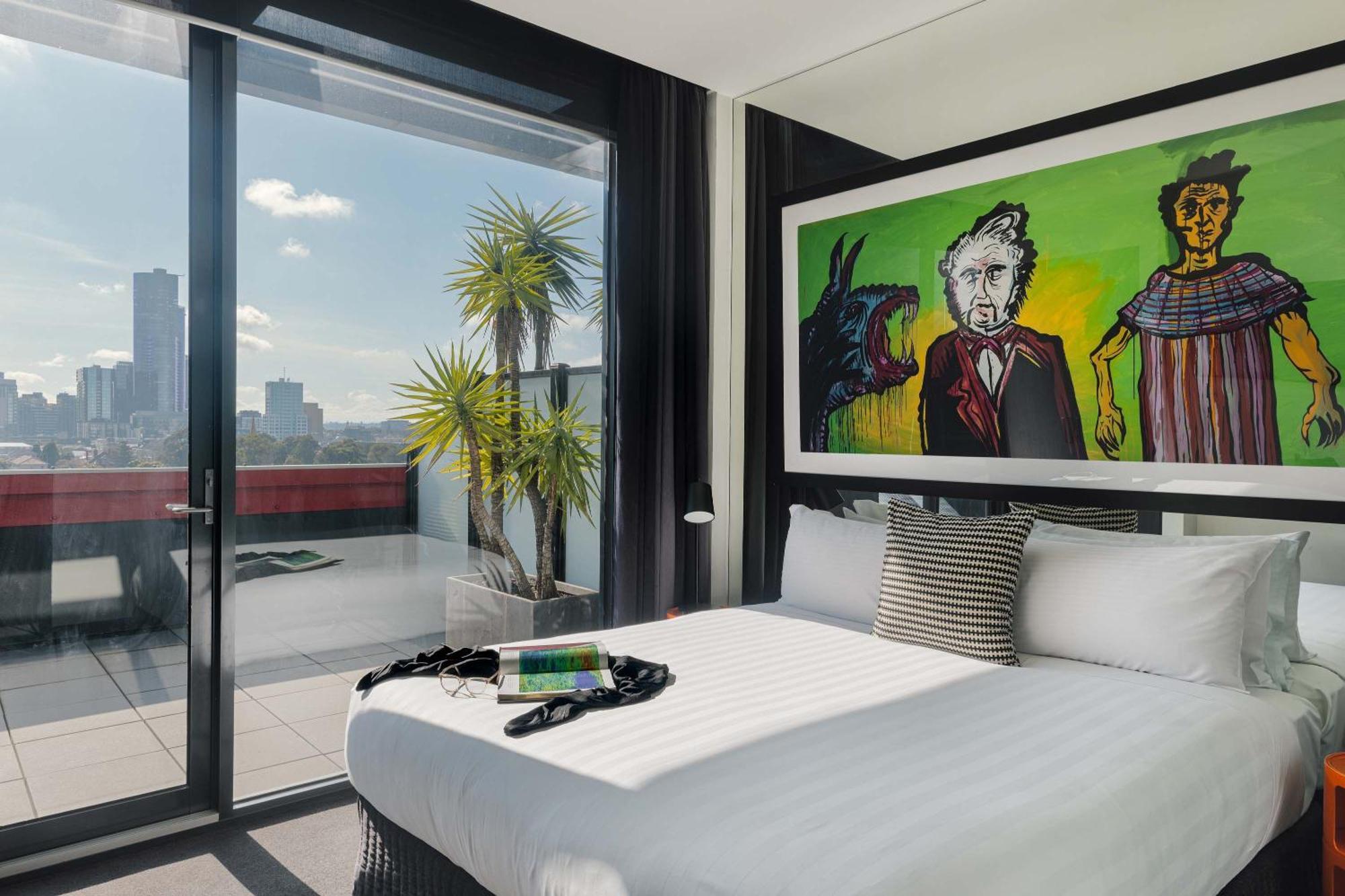 The Cullen - Art Series Melbourne
