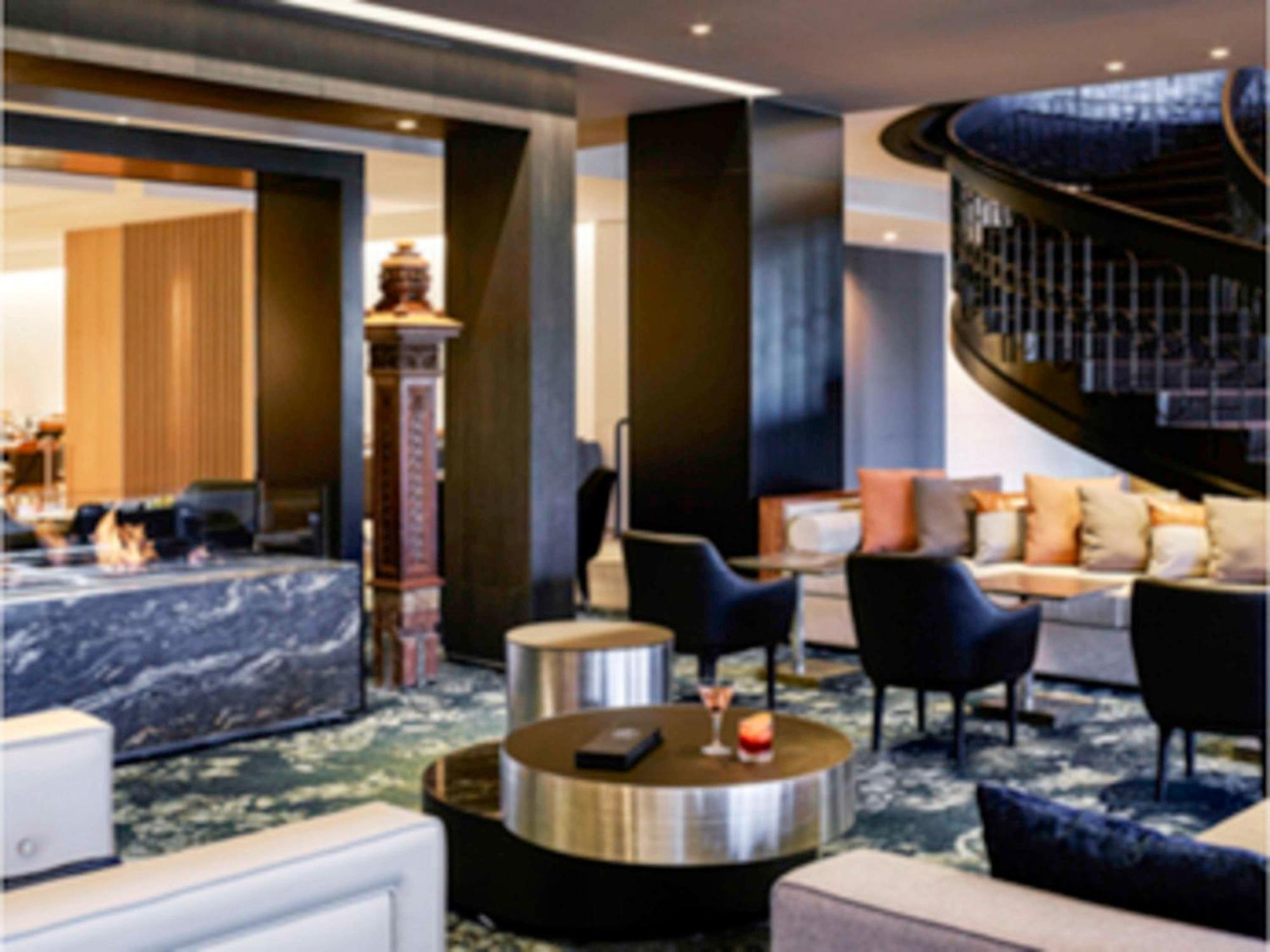 Pullman On The Park 5*