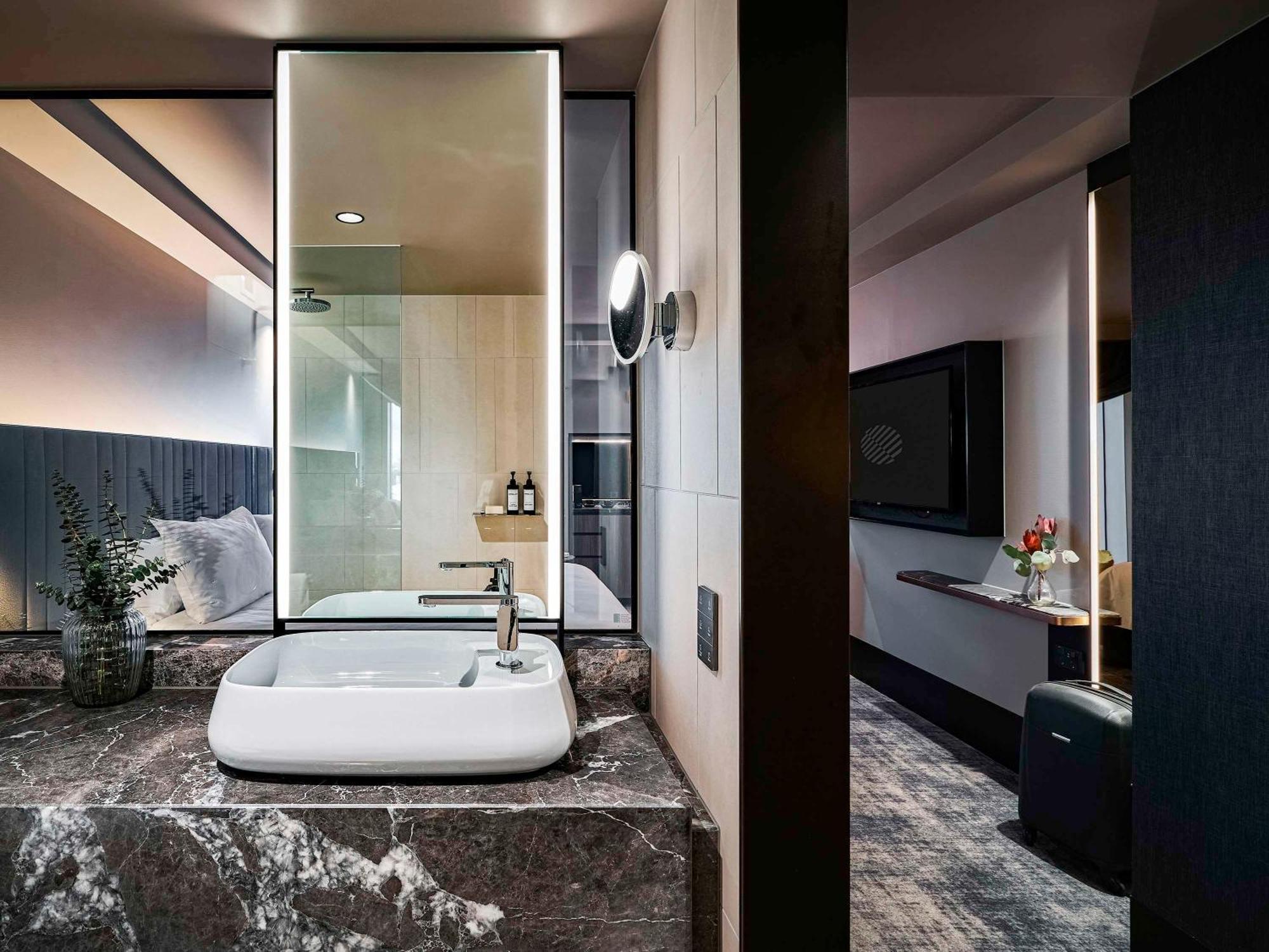 Pullman On The Park Hotel Melbourne