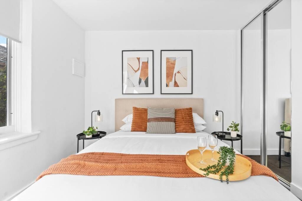 Hidden Gem At Caulfield Park Apartment Melbourne