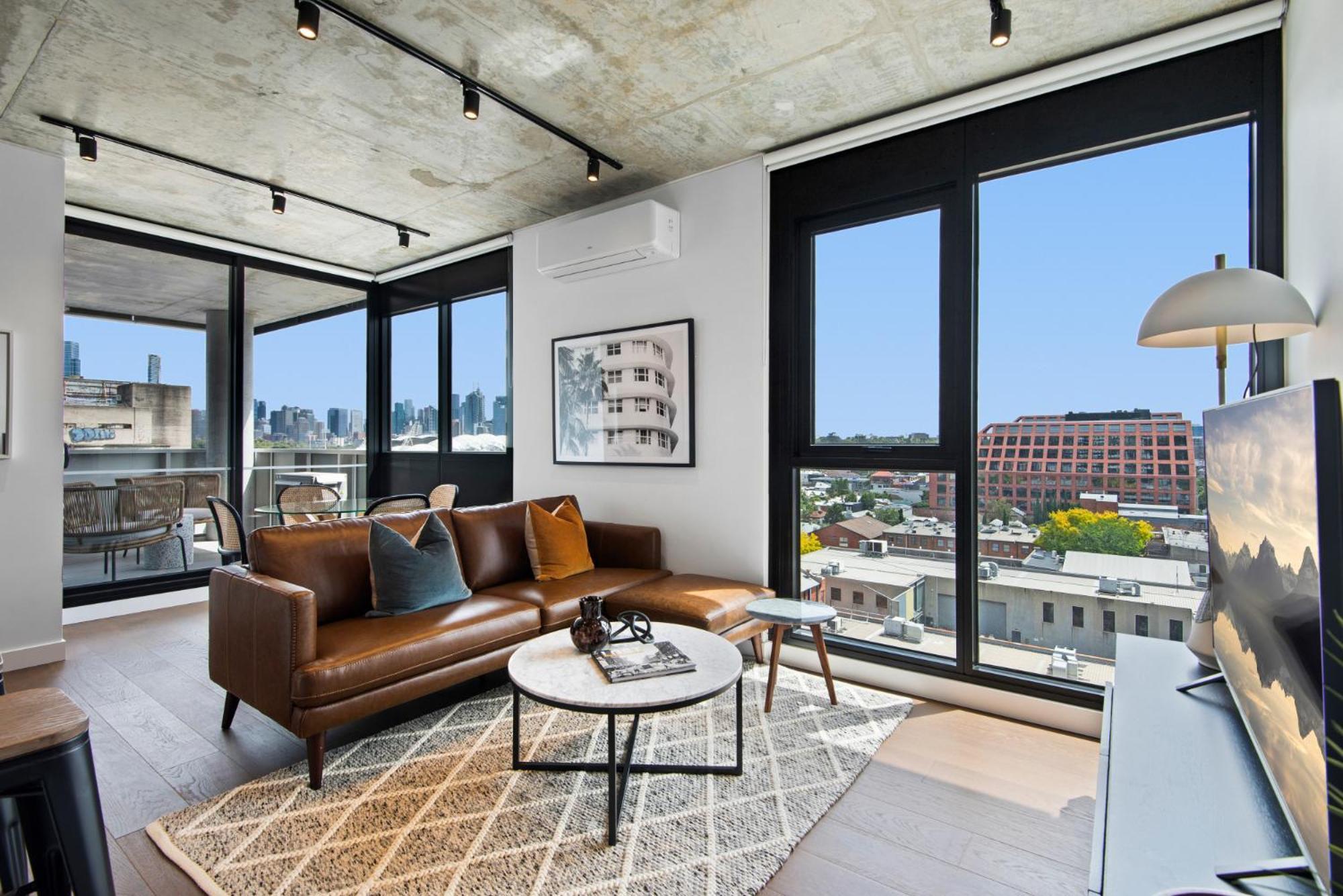 Apartment Executive 2-bed With Views, Gym And Pool *